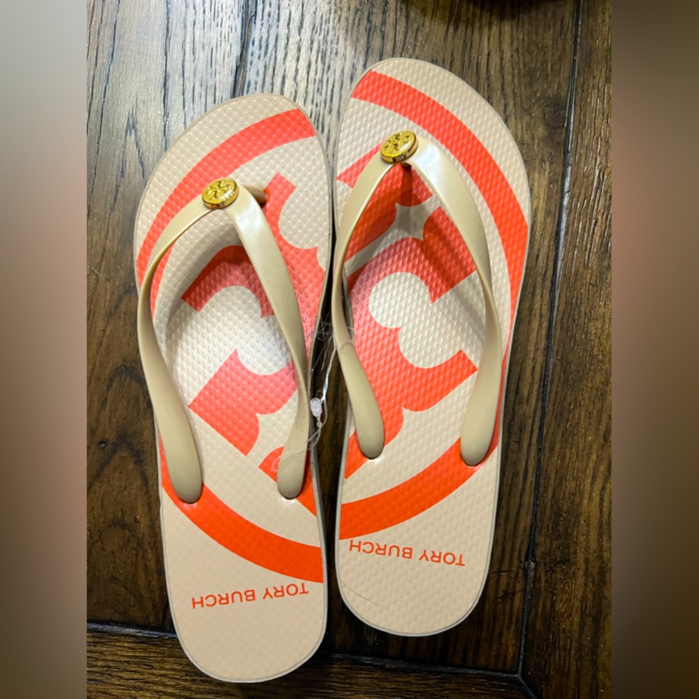 Tory Burch Wedge Flip Flop. Size 11. Never worn. Brand new.